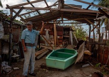 Los impactos del Cambio Climático en Cuba: huracanes 4 Los impactos del Cambio Climático en Cuba: huracanes