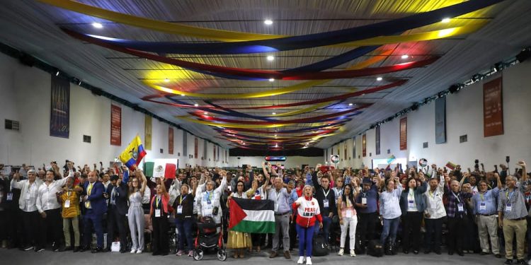El fascismo contra la humanidad 1 El fascismo contra la humanidad