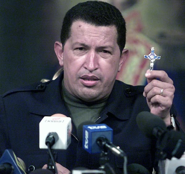Cuatro Temas | Momentos de respuesta popular 2 432 Chavez Crucifigio Cuatro Temas Foto 1