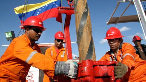 Cuatro Temas | Los nombres falsos del poder imperial 3 No son aranceles, es bloqueo