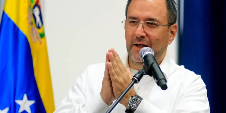 Yván Gil: Venezuela no cederá ante intimidaciones ni chantajes de ningún país