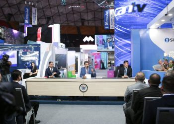 Presidente Nicolás Maduro destaca crecimiento del 7% en sector telecomunicaciones
