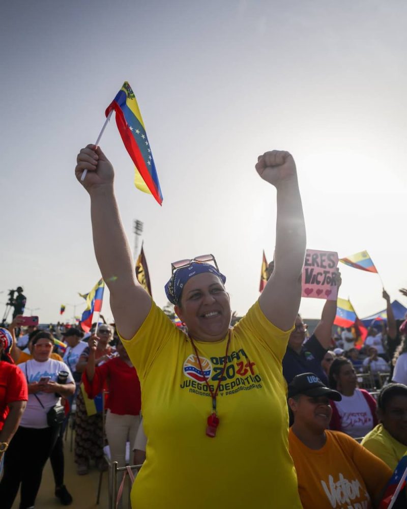 Es indudable que la tendencia sólida y comprobada en la calle es que el pueblo y los trabajadores, queremos continuar viviendo en la democracia que hemos construido con Chávez