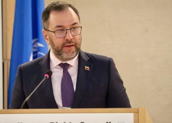 canciller yvan gil 37018