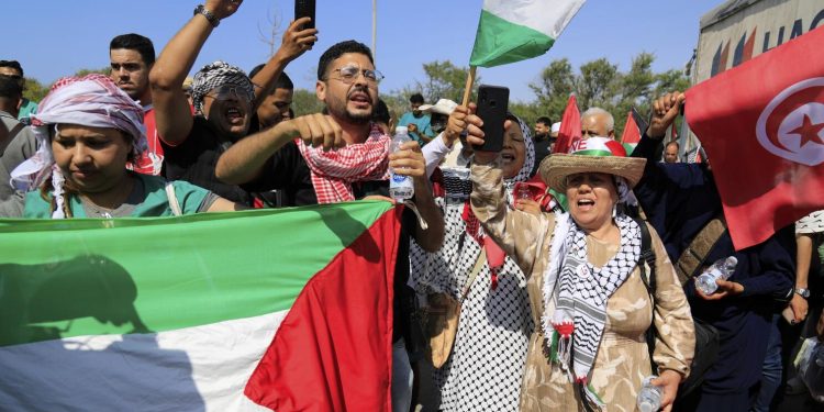 Egipto deporta a 170 activistas, incluyendo a 2 venezolanos que iban a Gaza