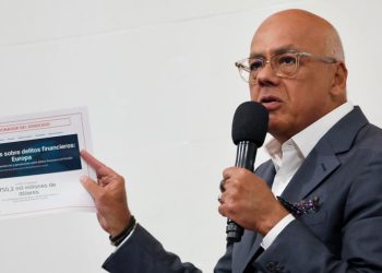 Jorge Rodríguez denuncia al Parlamento Europeo por patrocinio de genocidio y lavado de activos 3 Jorge Rodríguez denuncia al Parlamento Europeo por patrocinio de genocidio y lavado de activos