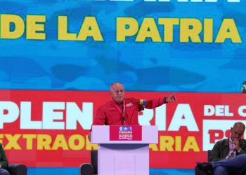 Diosdado Cabello denuncia campaña de mentiras del "imperialismo" contra Venezuela, comparándola con el caso de Irak 7 Diosdado Cabello denuncia campaña de mentiras del «imperialismo» contra Venezuela, comparándola con el caso de Irak