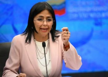 Vicepresidenta Delcy Rodríguez responde al Ministro de Trinidad y Tobago: «La única bomba nuclear cayó en el cerebro del Ministro de Vivienda» 3 delcy rodriguez1jpg 182290