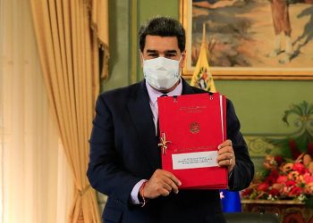 Presidente Maduro conmemoró la presentación de la Ley Antibloqueo