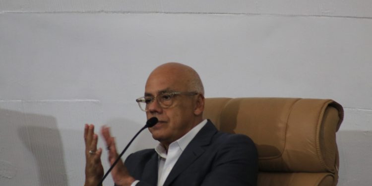 Jorge Rodríguez: "No hay evento de mayor valentía que la defensa activa de nuestra condición de venezolanos y venezolanas" 1 Jorge Rodríguez: «No hay evento de mayor valentía que la defensa activa de nuestra condición de venezolanos y venezolanas»