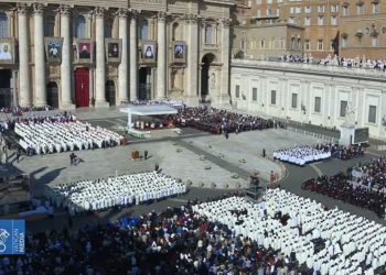 ¡Tenemos Santos! El Papa León XIV proclama santos a José Gregorio Hernández y Carmen Rendiles en histórica ceremonia en el Vaticano 5 ¡Tenemos Santos! El Papa León XIV proclama santos a José Gregorio Hernández y Carmen Rendiles en histórica ceremonia en el Vaticano