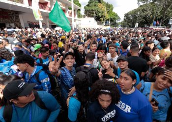 Estudiantes universitarios conmemoran su día con masiva marcha y reivindican su papel transformador 9 Estudiantes universitarios conmemoran su día con masiva marcha y reivindican su papel transformador