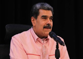 Maduro: PSUV debe mantener la posición de vanguardia para la independencia plena de la región 8 IMG 20251104 215039 025 1