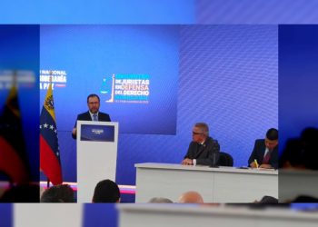 Amenazas de EE. UU. comprometen la paz mundial 7 SquarePic 20251113 13515469