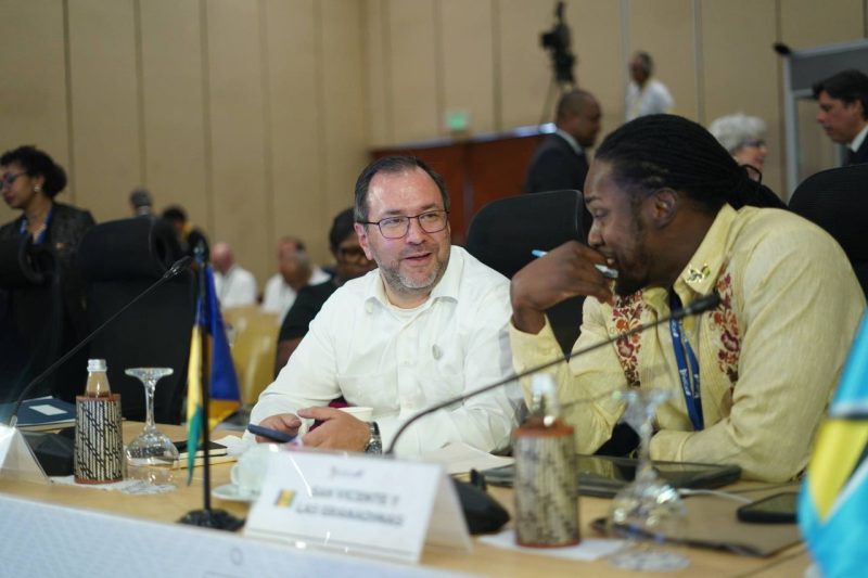 Canciller Gil denuncia ejecuciones extrajudiciales en el Caribe en Cumbre CELAC-UE 3 img 20251109 213359 8515331178812330057505