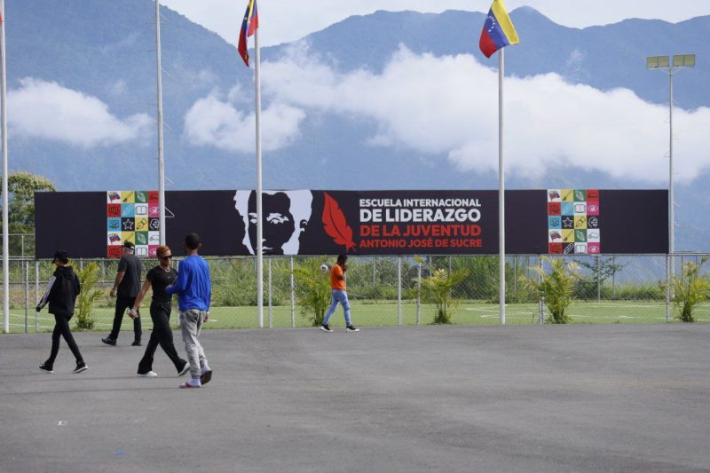 Así es el liderazgo bolivariano según Héctor Rodríguez 4 5003546624382405416