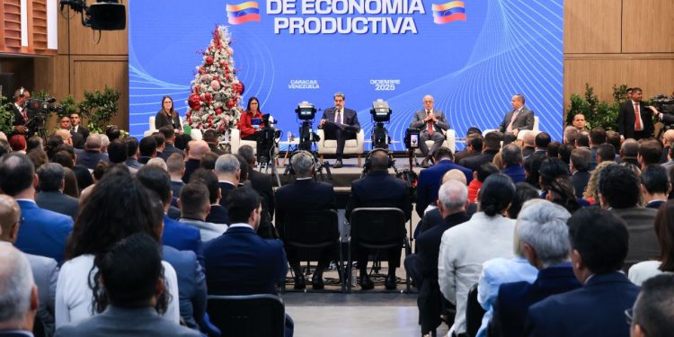 Venezuela anuncia exportación de gas a poblaciones fronterizas de Colombia
