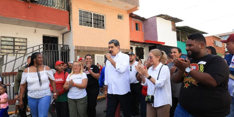 Presidente Maduro proclama el 2026 como el "Big Bang" de la democracia comunal venezolana 1 Presidente Maduro proclama el 2026 como el «Big Bang» de la democracia comunal venezolana