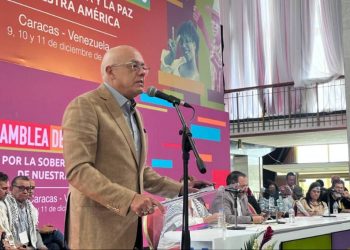 Rodríguez llama a construir una «red libertaria» global frente a la agresión y reafirma la unidad inquebrantable de Venezuela