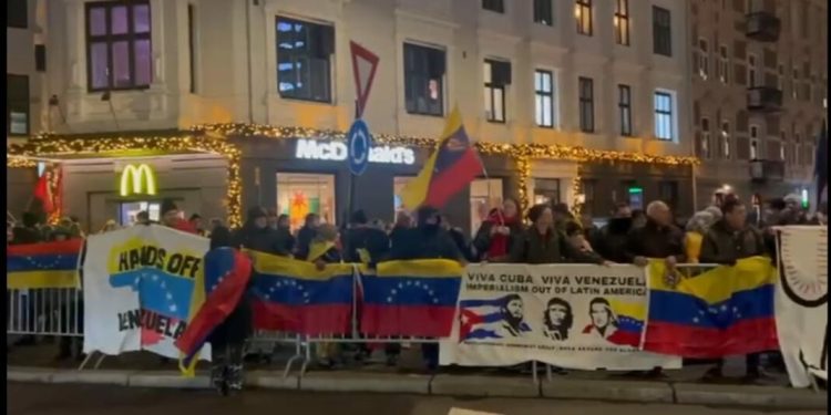 Oslo se rebela: «No al Nobel para quien pide intervención militar»