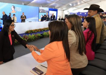 Gobierno Nacional asigna un 37% más en divisas a regiones y poder popular para 2026 2 Gobierno Nacional asigna un 37% más en divisas a regiones y poder popular para 2026