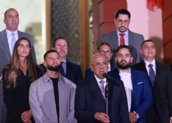 Venezuela instala Comisión de Alto Nivel para la liberación del presidente Nicolás Maduro y Cilia Flores