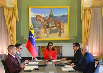 Presidenta (E) Delcy Rodríguez lidera planes estratégicos del Motor Minería