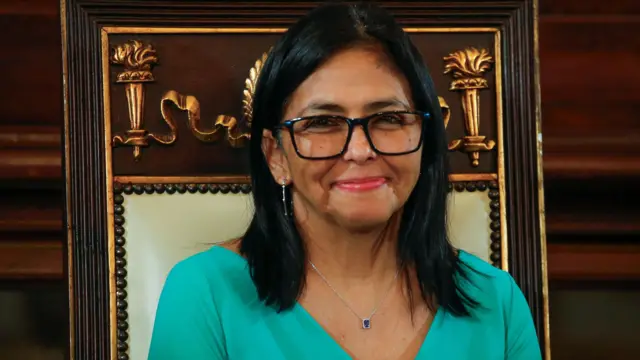 Delcy Rodríguez: La Lealtad como Brújula y el Coraje como Escudo en la Hora más Cruel de la Patria 1 Delcy Rodríguez: La Lealtad como Brújula y el Coraje como Escudo en la Hora más Cruel de la Patria