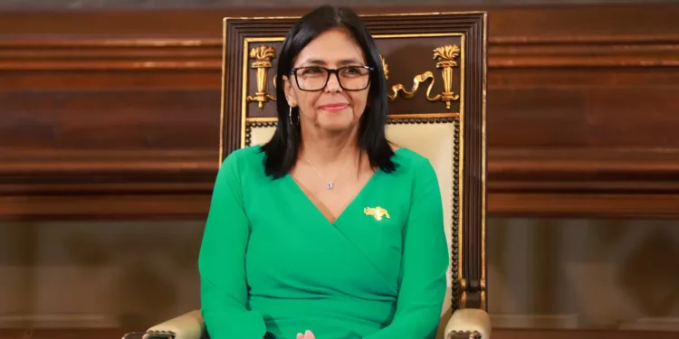 Apoyemos a Delcy Rodríguez, apoyemos a Venezuela 1 Apoyemos a Delcy Rodríguez, apoyemos a Venezuela