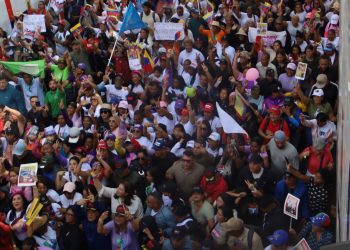 Mujeres venezolanas se movilizan en Caracas para exigir la liberación del presidente Nicolás Maduro y la primera dama 5 IMG 20260106 154538 662