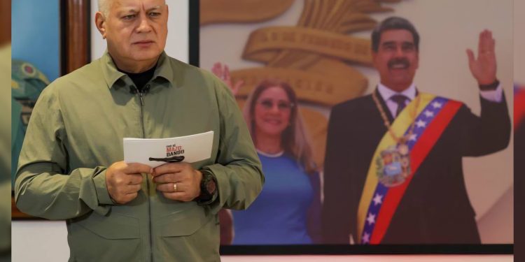 Diosdado Cabello: "Las fuerzas revolucionarias saben luchar, resistir y vencer" 1 Diosdado Cabello: «Las fuerzas revolucionarias saben luchar, resistir y vencer»