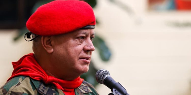 Cabello desde el Cuartel de la Montaña: «El liderazgo revolucionario debe elevar su compromiso ante los retos actuales» 1 Cabello desde el Cuartel de la Montaña: «El liderazgo revolucionario debe elevar su compromiso ante los retos actuales»