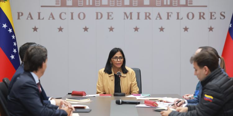 Presidenta (E) Delcy Rodríguez lidera reunión estratégica con el Gabinete Económico 1 Presidenta (E) Delcy Rodríguez lidera reunión estratégica con el Gabinete Económico