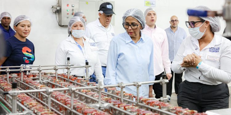 Presidenta (E): Alianza con China en Pacific Seafood es la «fórmula virtuosa» de la economía nacional 1 Presidenta (E): Alianza con China en Pacific Seafood es la «fórmula virtuosa» de la economía nacional