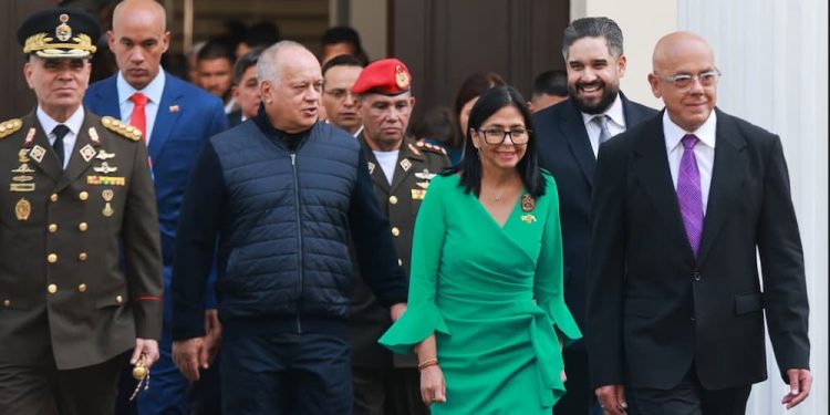 La geopolítica del hincha y el pragmatismo chavista 1 La geopolítica del hincha y el pragmatismo chavista