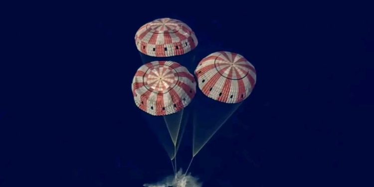 Éxito total en el regreso de la misión lunar Artemis II 1 Éxito total en el regreso de la misión lunar Artemis II