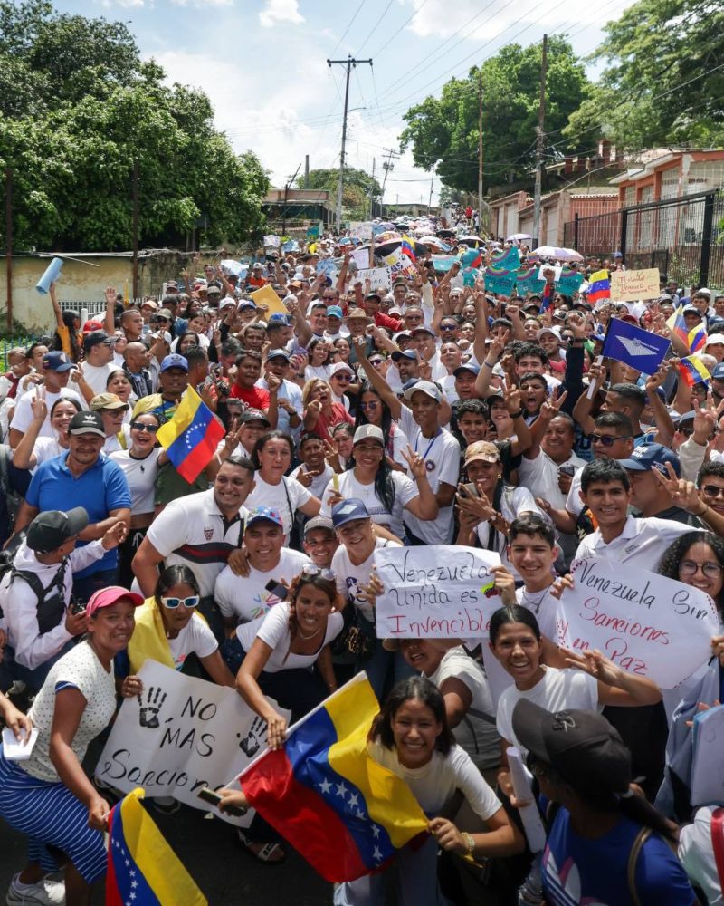 Cabello lidera Gran Peregrinación en Guárico por una Venezuela libre de sanciones (+Fotos) 2 photo 5156974998068071496 y