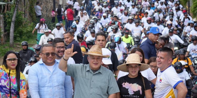 Cabello lidera Gran Peregrinación en Guárico por una Venezuela libre de sanciones (+Fotos) 1 Cabello lidera Gran Peregrinación en Guárico por una Venezuela libre de sanciones (+Fotos)
