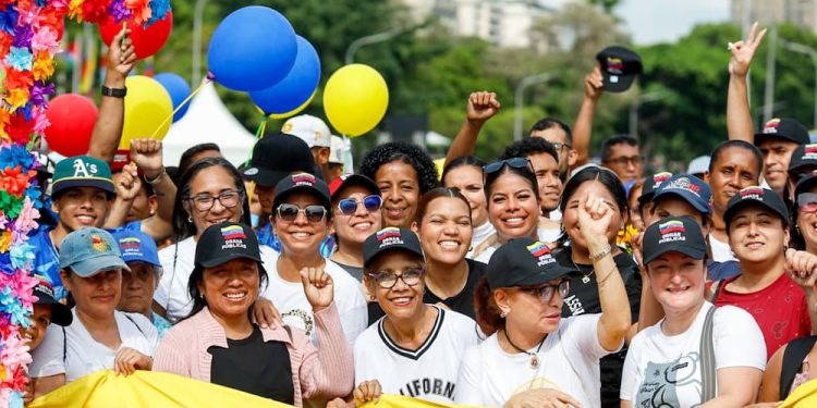 1 de mayo en Venezuela: La clase obrera lidera la recuperación económica 1 1 de mayo en Venezuela: La clase obrera lidera la recuperación económica