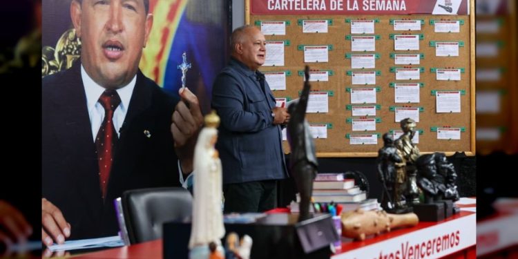 Cabello califica de "clase magistral" defensa de la Presidenta (E) ante la CIJ por el Esequibo 1 Cabello califica de «clase magistral» defensa de la Presidenta (E) ante la CIJ por el Esequibo