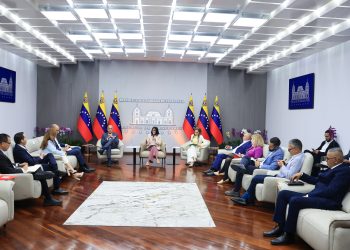 Presidenta (E) Delcy Rodríguez: "Este renacer supone una transformación cultural hacia la convivencia y la paz" 7 Presidenta (E) Delcy Rodríguez: «Este renacer supone una transformación cultural hacia la convivencia y la paz»