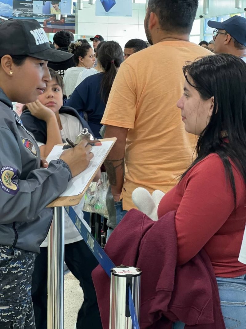 Puente aéreo Miami-Caracas: 157 venezolanos se reincorporan al país tras nuevo vuelo de repatriación 3 5172504130931592280