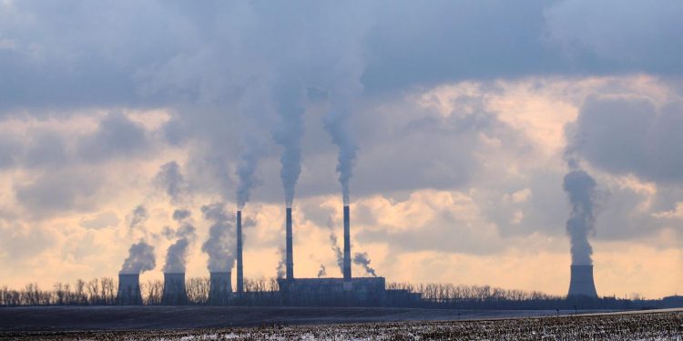 Alerta ambiental en Europa: Las emisiones de gases de efecto invernadero crecieron un 0,9% 1 Alerta ambiental en Europa: Las emisiones de gases de efecto invernadero crecieron un 0,9%