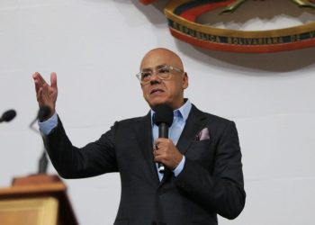 Jorge Rodríguez advierte que Gobierno Nacional no dará “cuartel” a actos ilícitos tras deportación de Alex Saab 8 Jorge Rodríguez advierte que Gobierno Nacional no dará “cuartel” a actos ilícitos tras deportación de Alex Saab