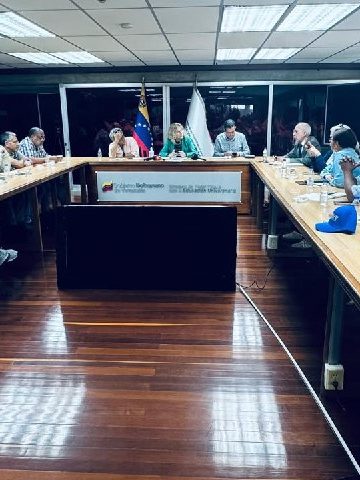 Ministerio para la Educación Universitaria instala mesa de trabajo nacional