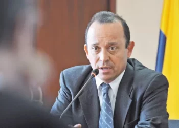 Corte Suprema de Colombia confirma condena de 28 años contra Santiago Uribe Vélez por creación de grupo paramilitar