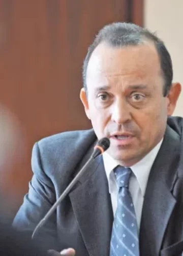 Corte Suprema de Colombia confirma condena de 28 años contra Santiago Uribe Vélez por creación de grupo paramilitar